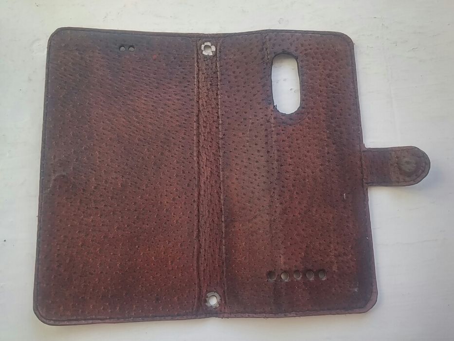 Кожаный чехол-книжка ручной роботы