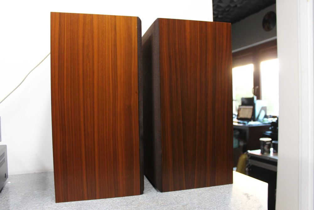 Kolumny Bowers & Wilkins DM 23 Vintage