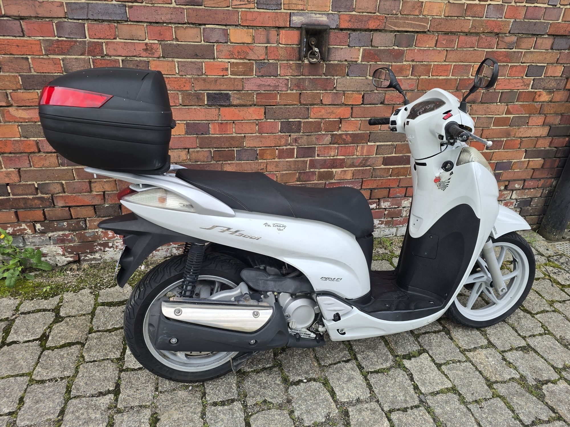 Honda SH 300 .2010r. ABS // kufer // sh300i