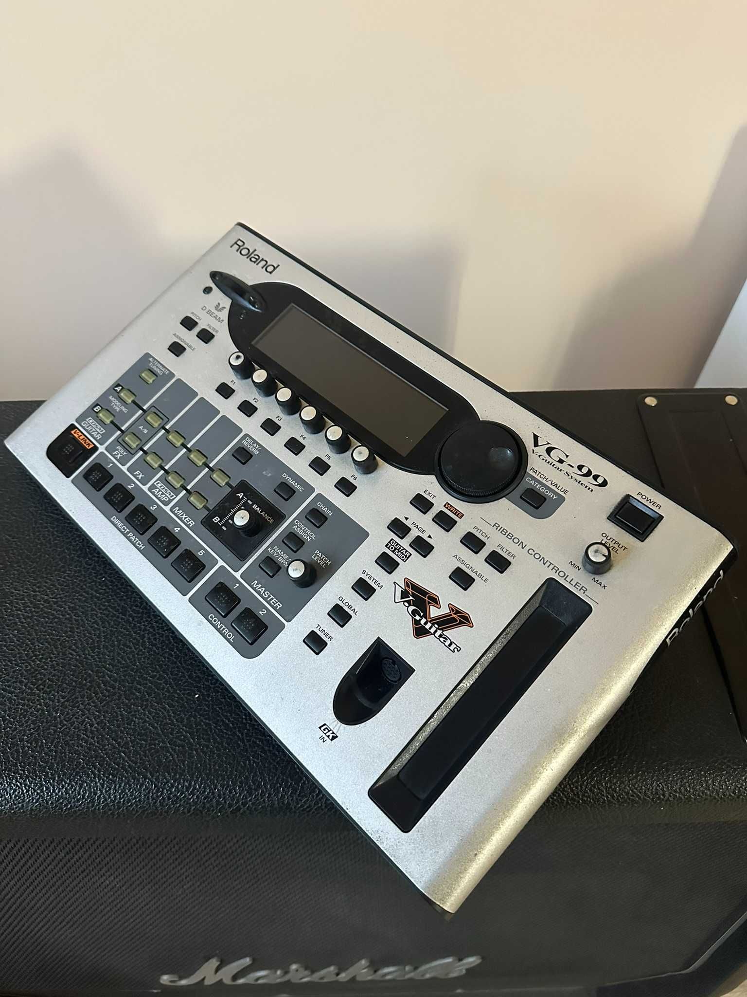 Roland VG-99 procesor gitarowy, syntezator systemu gitarowego, używany