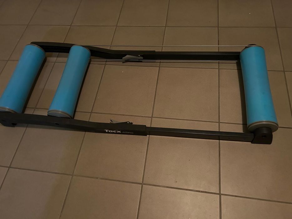 Trenażer rowerowy – idealny do treningu w domu
