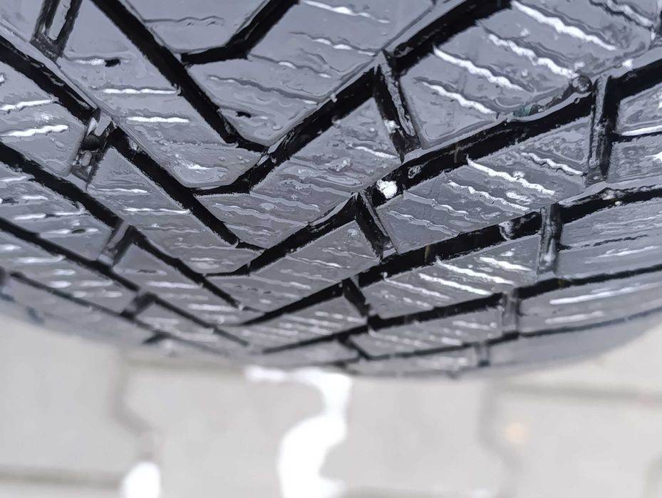 Felgi Koła 5x112 17 Opony 225/45/17 Audi Volkswagen vw zima