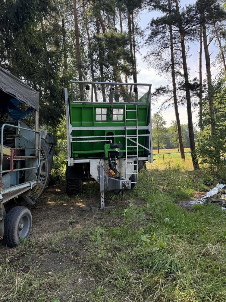 Jastech rozrzutnik/przyczepa objetosciowa
