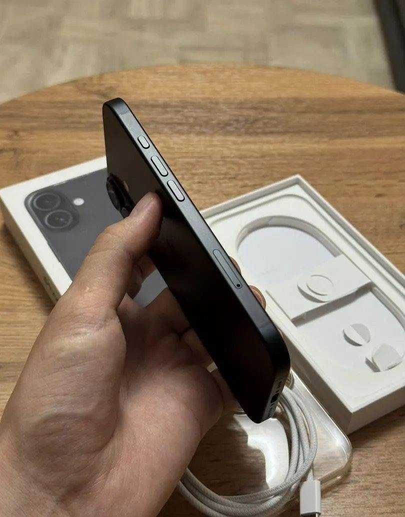 iPhone 16, 128 ГБ