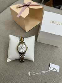 Годинник бренду Lui-jo