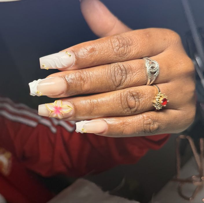 Unhas de gel laranjeiro