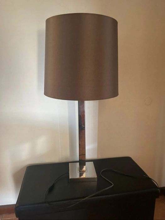Candeeiro de mesinha de Cabeceira