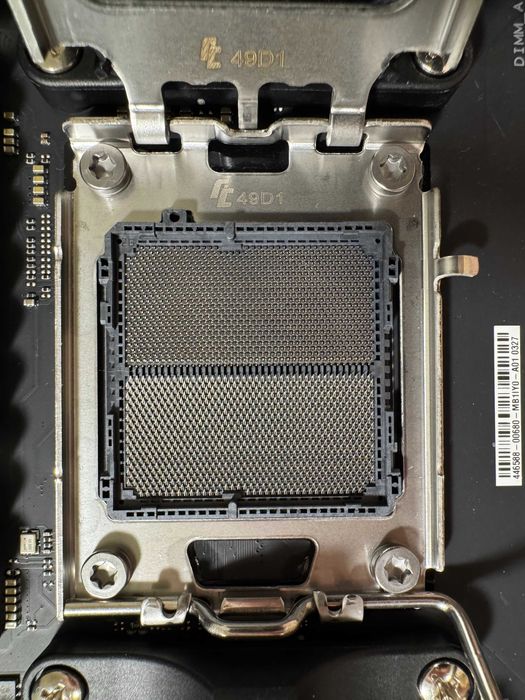 НОВА! Материнська плата Asus TUF Gaming B850M-Plus WiFi Socket AM5