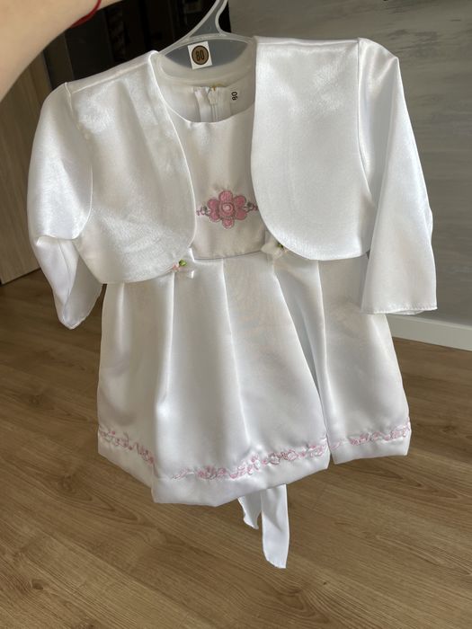 Sukienka z bolerkiem na chrzest/ślub