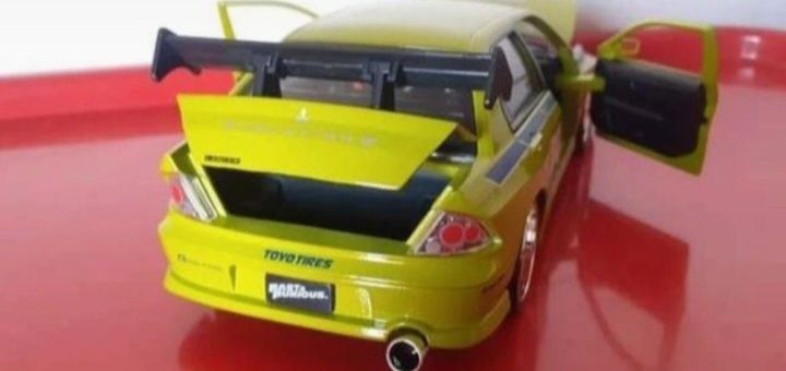 Mitsubishi evo fast & furious escala 1:24