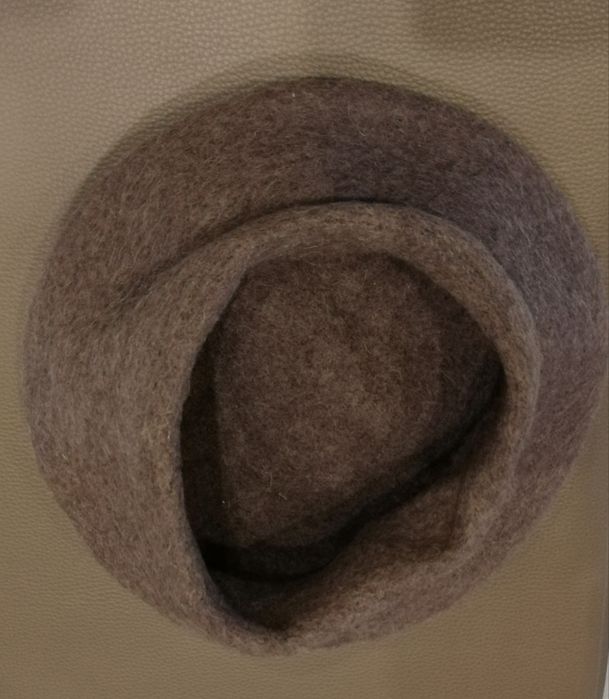 Beret damski mohair