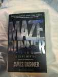 Livro "Maze Runner: A Cura Mortal" – James Dashner