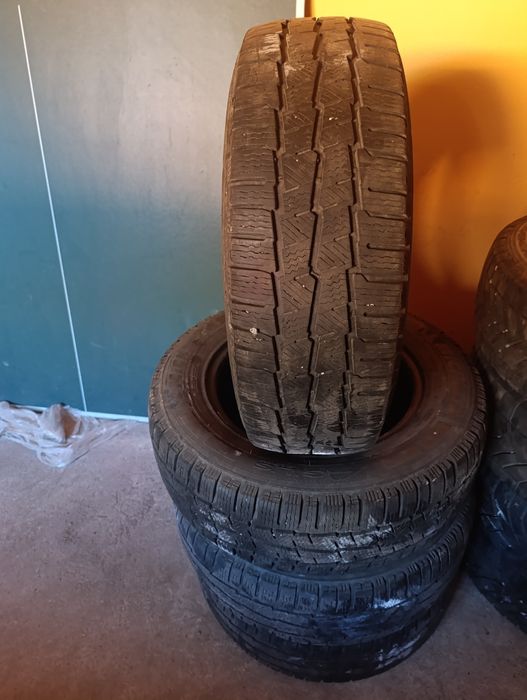 Шини Michelin 215 65 16 C Резина