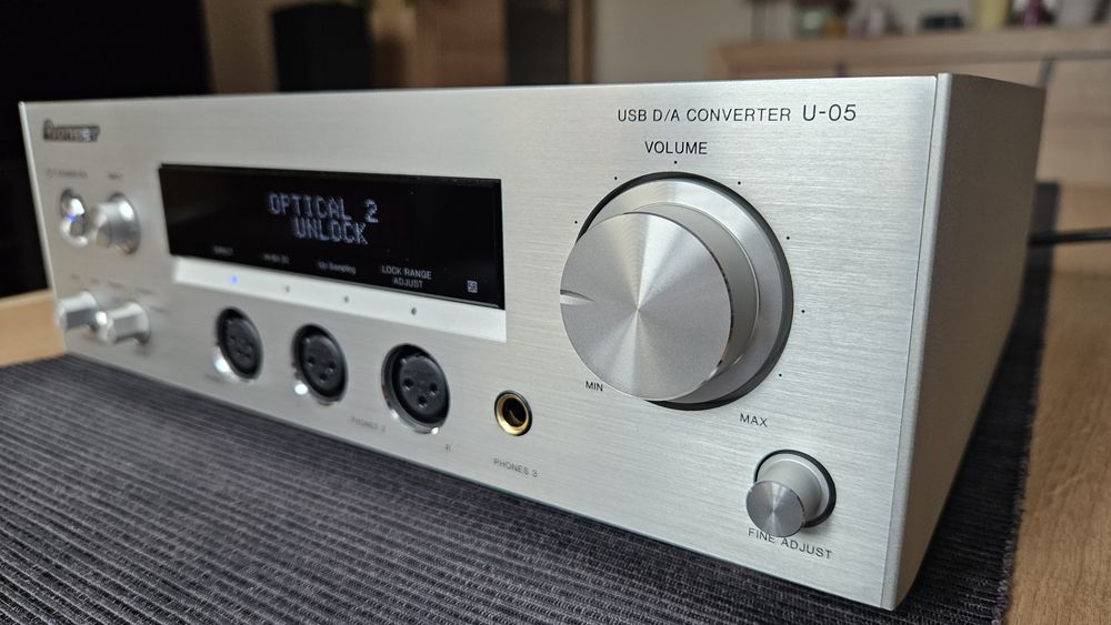Przetwornik (DAC) wzmacniacz słuchawkowy PIONNER U-05-S