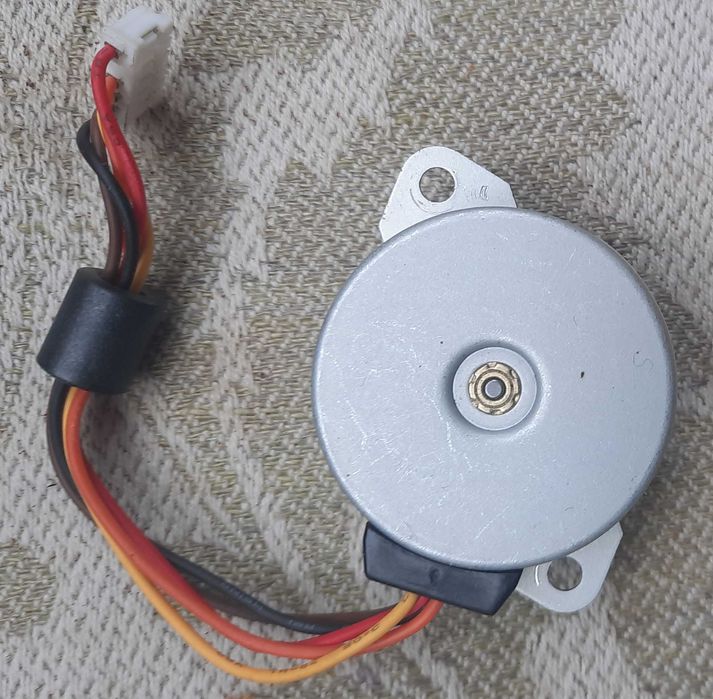 шаговый электродвигатель 2 шт