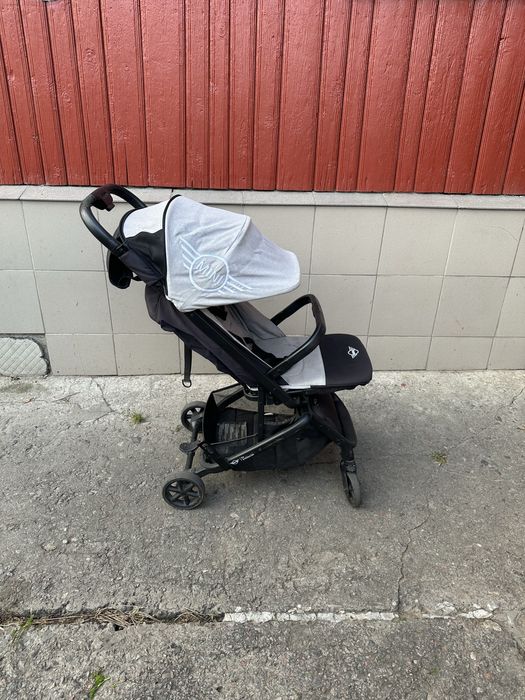Коляска прогулуа Mini Easy Walker