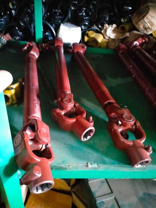 Карданний вал, кардан оприскувача лійки копалки фрези косарки Польща