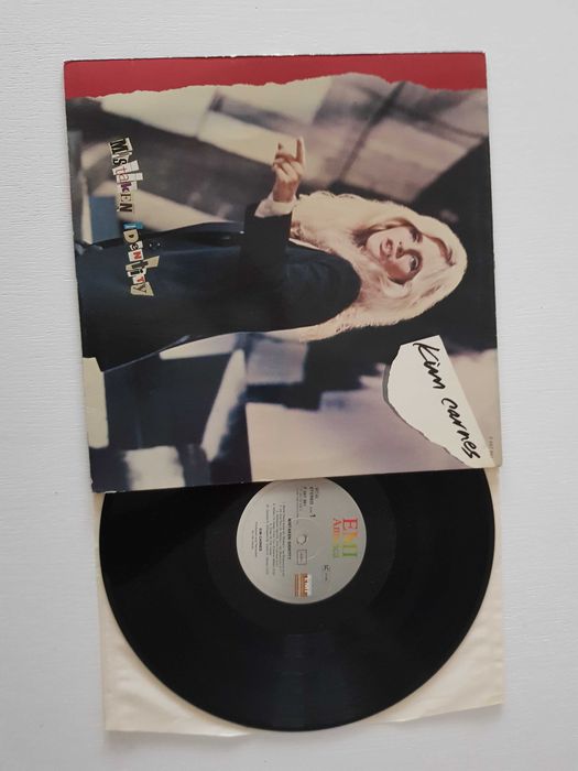 Kim Carnes – Mistaken Identity LP*3066