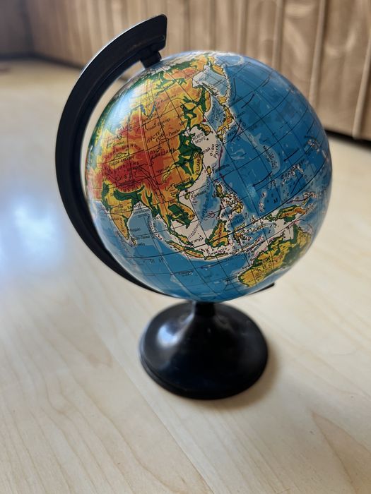 Глобус фізичний діаметр 11 см