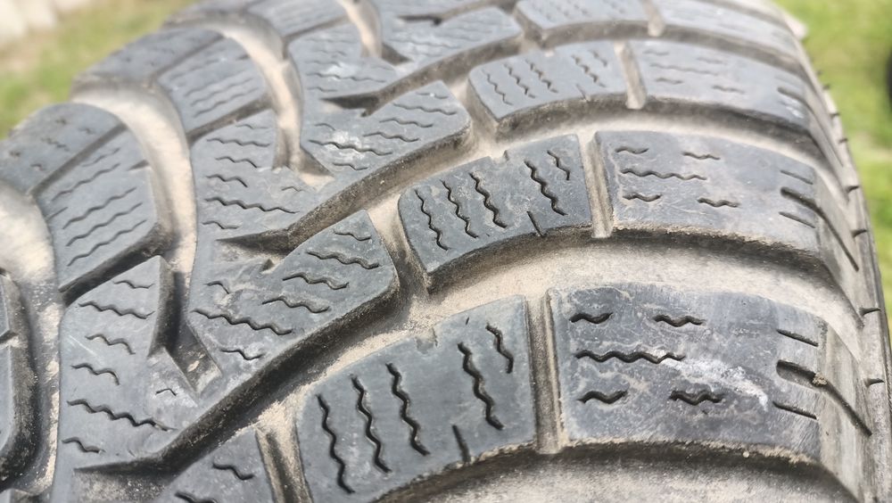 Opony zimowe 17 225/65/17 Continental 8mm okazja