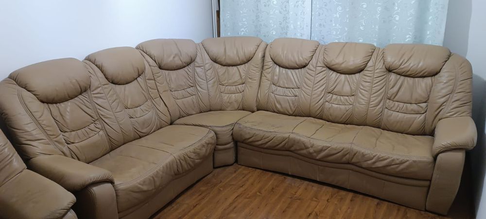 Kanapa narożna i fotel