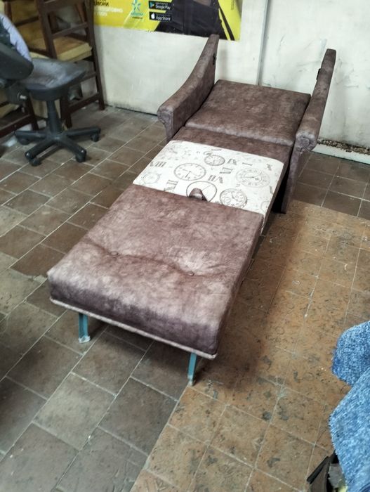 После перетяжки кресло кровать