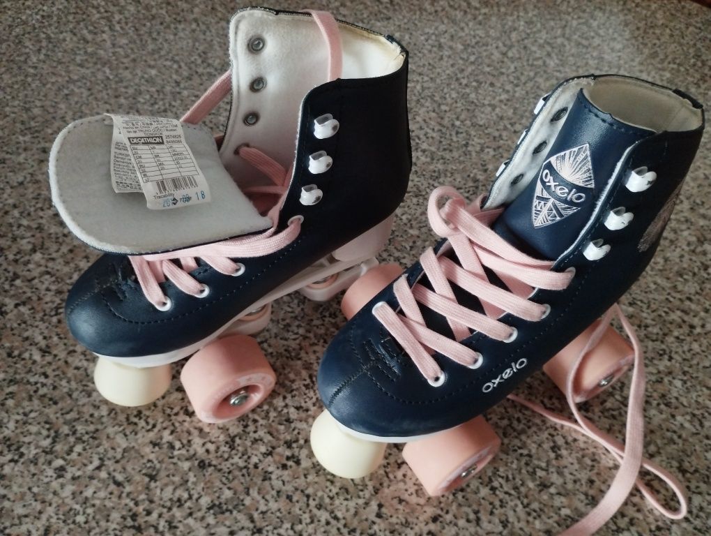 Patins. Tamanho 32.