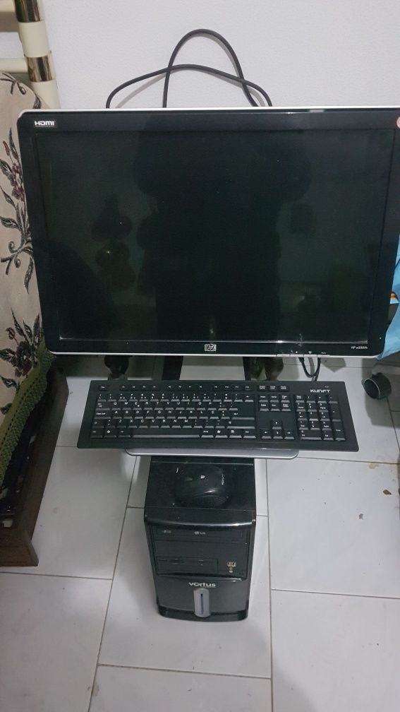 Computador de 1giga de ram monitor hp