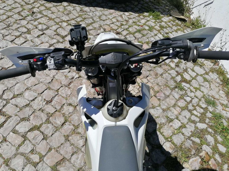 Husqvarna FE250 Matriculada
