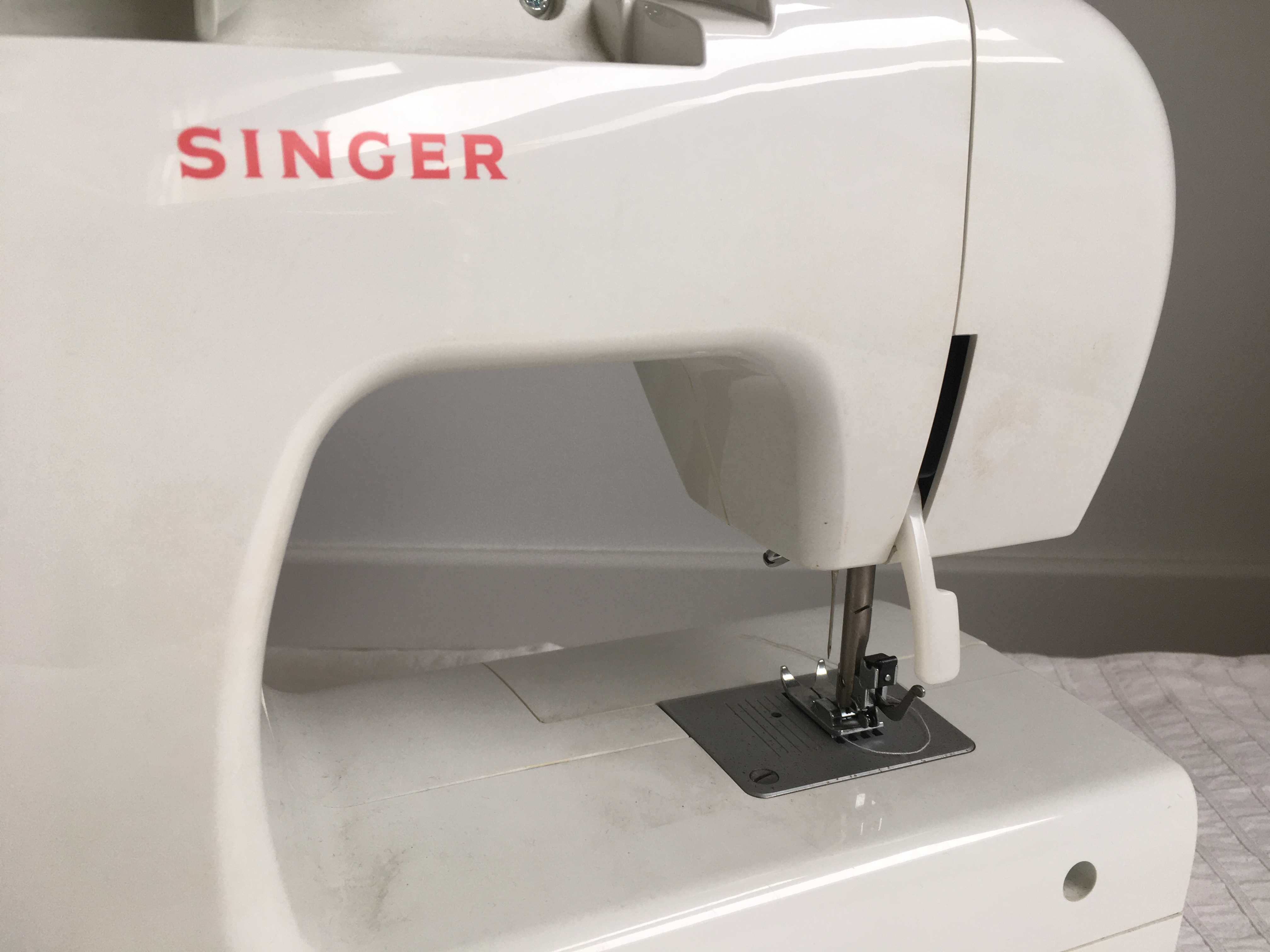 Máquina de costura SINGER Serenade 2250 Artesanato Retalhos Tecido