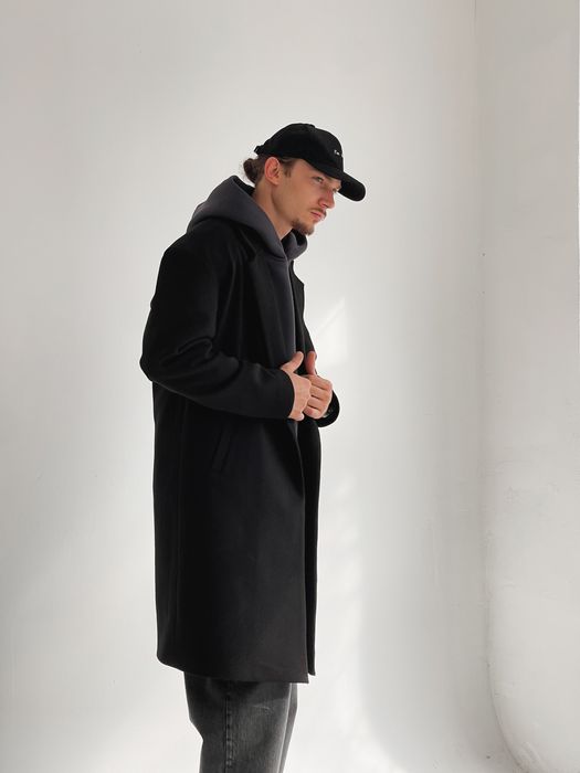 Пальто чоловіче чорне / Пальто мужское черное M