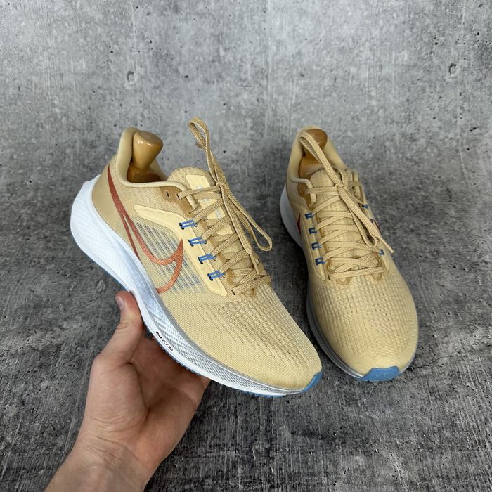 Спортивні Кросівки Nike Air Zoom Pegasus 39