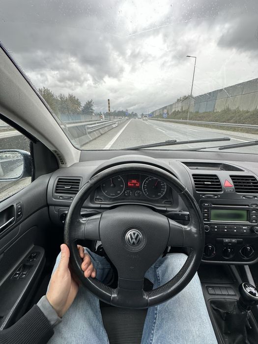 Vw Golf V 1.9TDI PD nacional