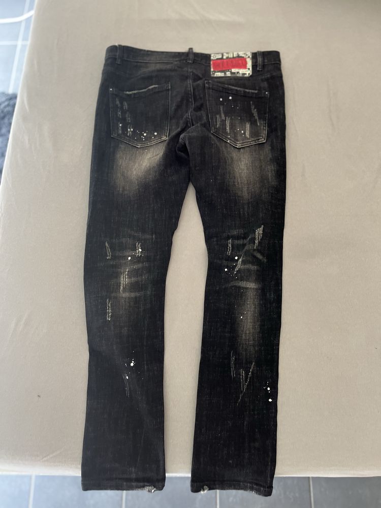 Calca Dsquared2 preta