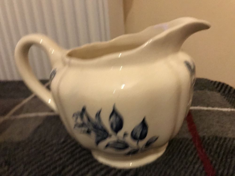 Mlecznik z 1943 roku Bouquet Bleu