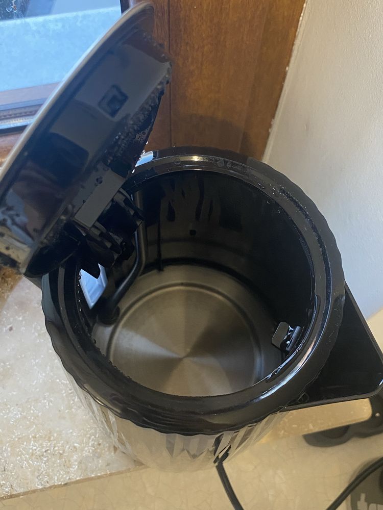 Czajnik Russell Hobbs Eden 1,7l