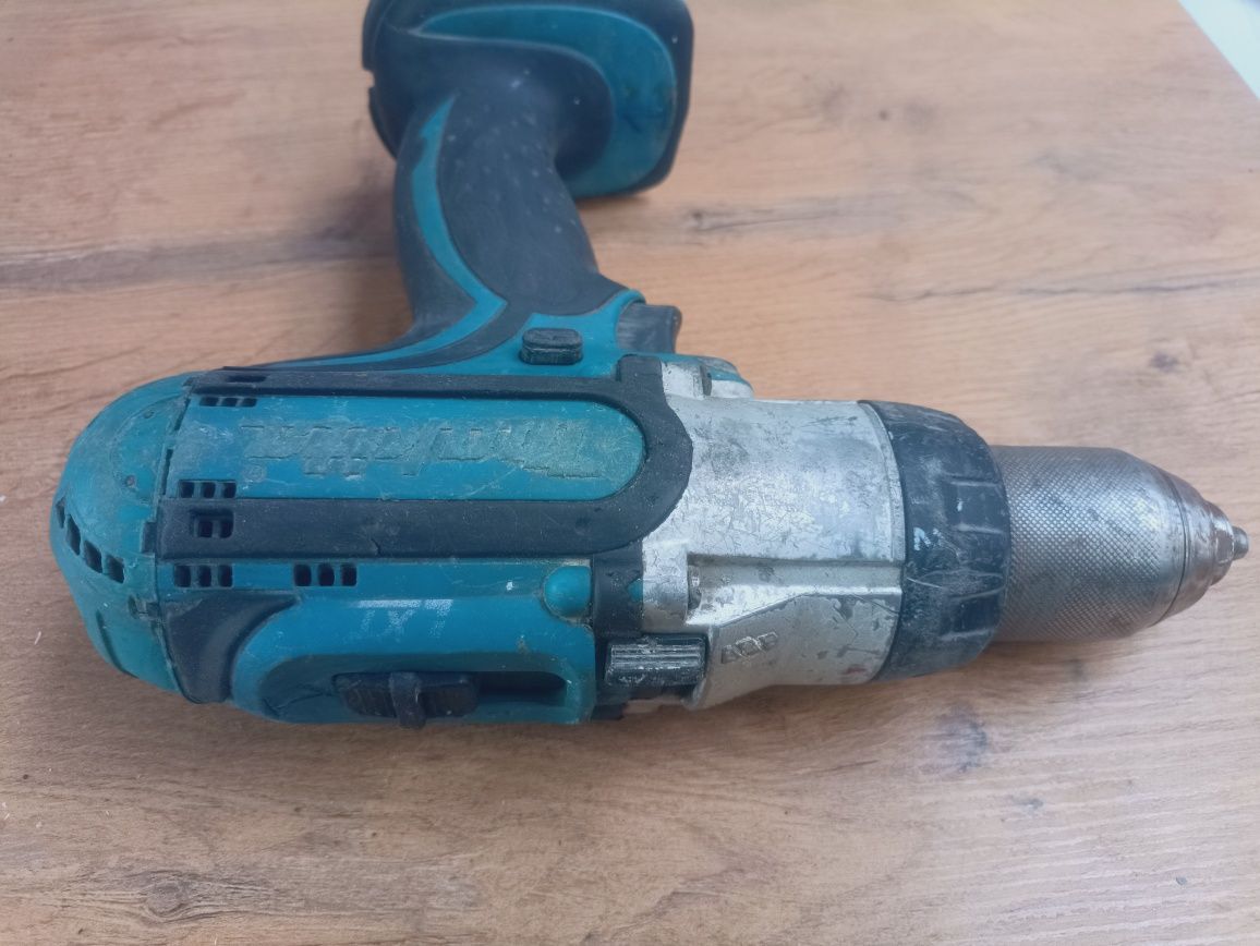 Wkrętarka Makita DDF 451 18v
