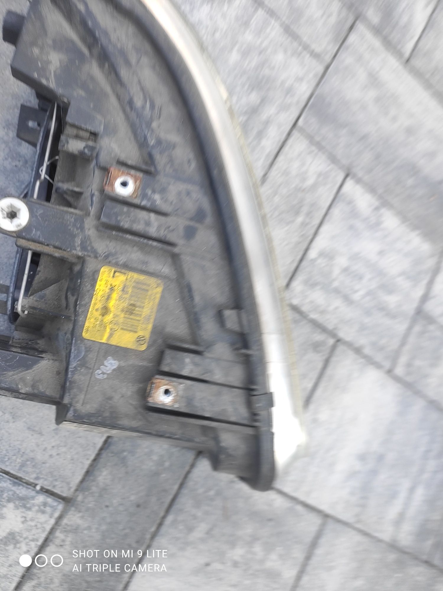 Lampa reflektor przedni przód Volkswagen Transporter T5 Oryginał Europ