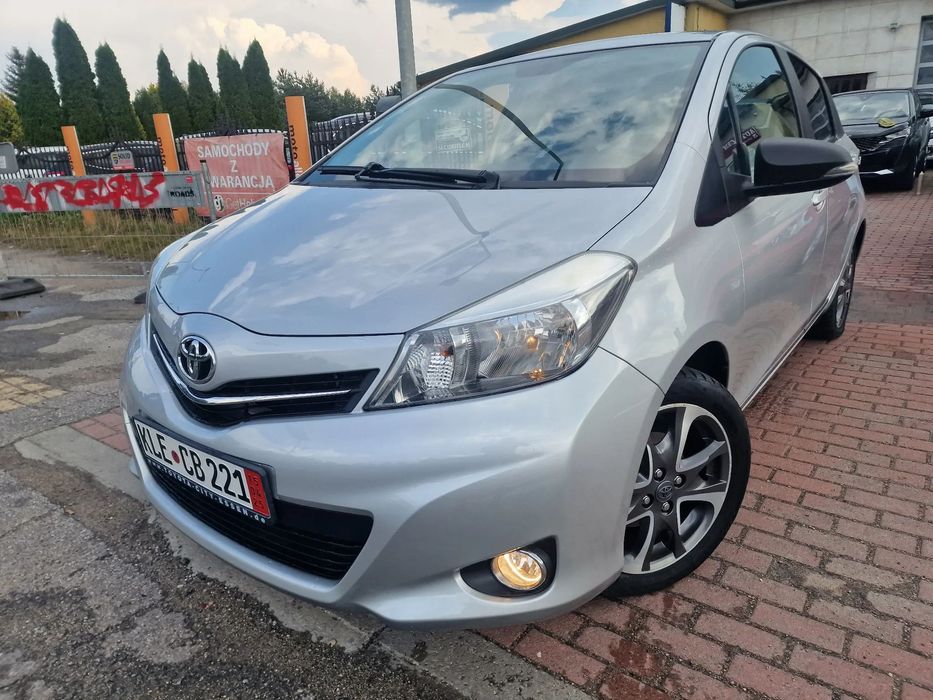 Toyota Yaris 1.3Benzyna*niski przebieg*super stan