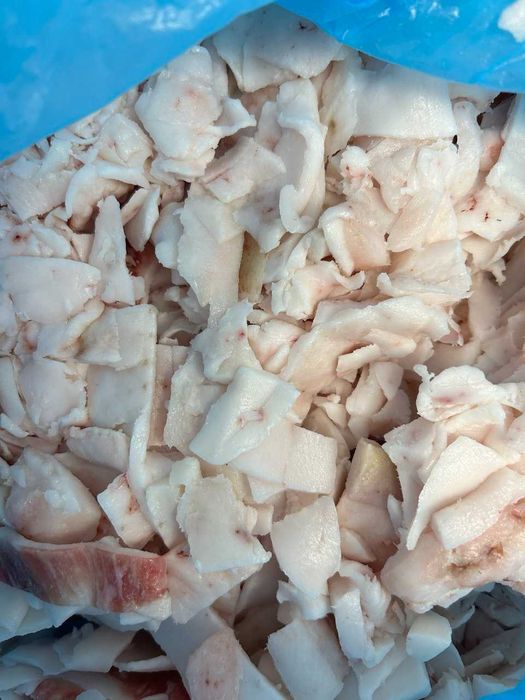 Продаю обрізки сала