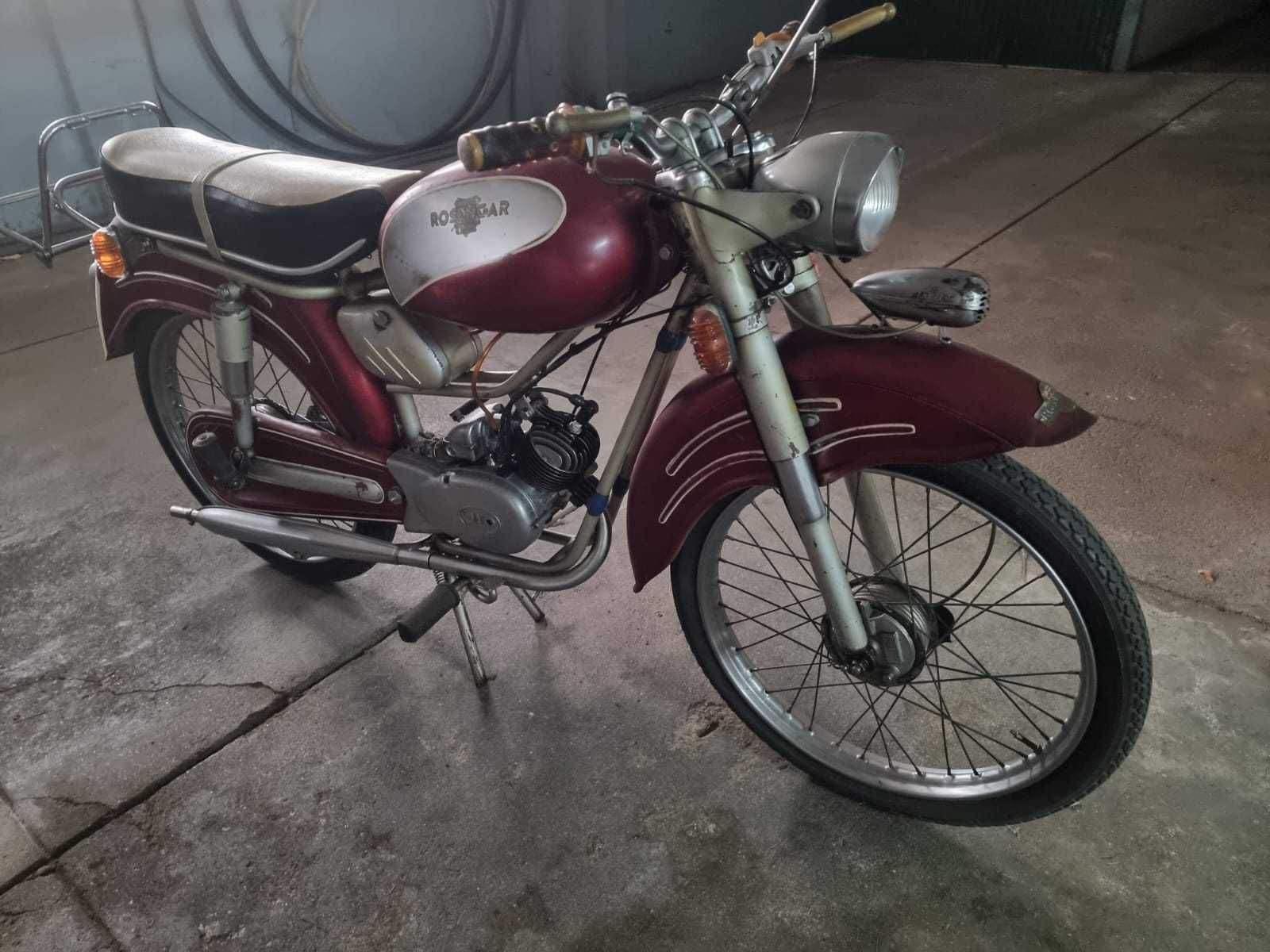 Ciclomotor de 1958 - Raridade - Marca "ILO", Modelo: ROSENGAR