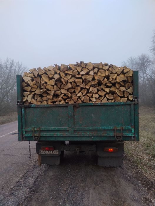 Соснові дрова та обрізки соснові