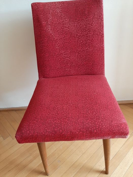 Fotelik w stylu retro lata 70-te