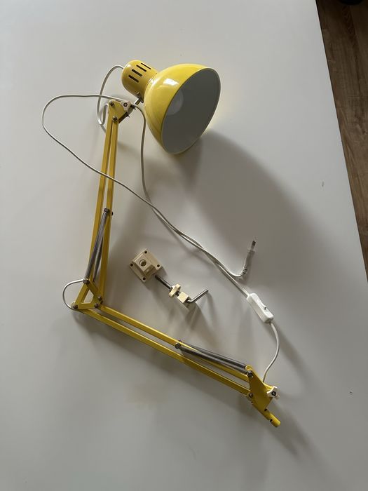 Biurko Ikea Linnmon 150x75 + lampa