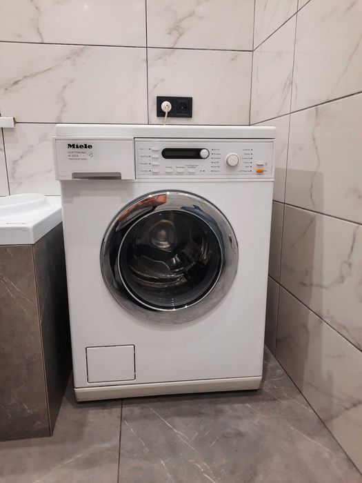Пральна машина Miele на 7 кг