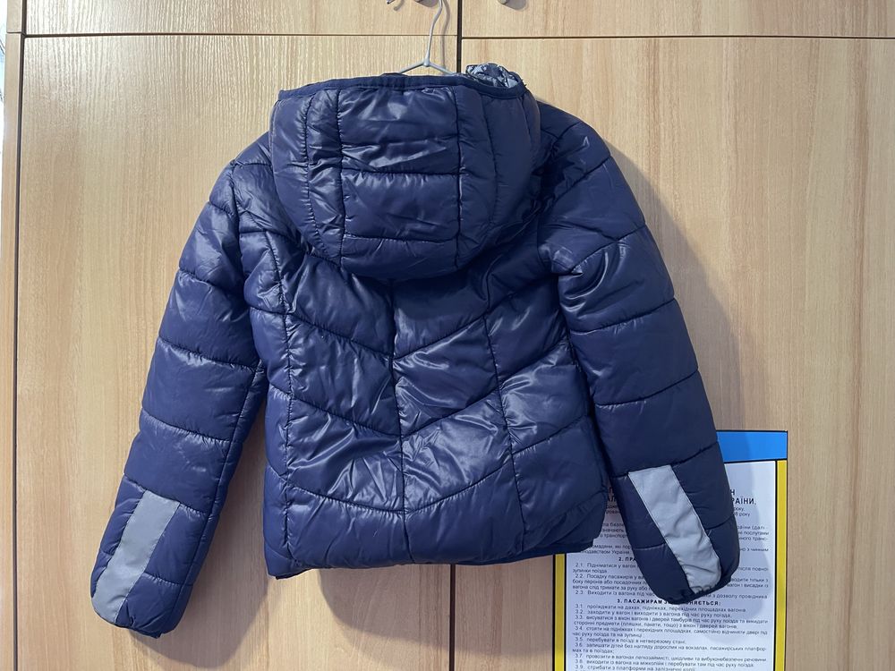 Комбінезон, куртка осінь-весна для дівчини 98,116, за одиницю 100 грн