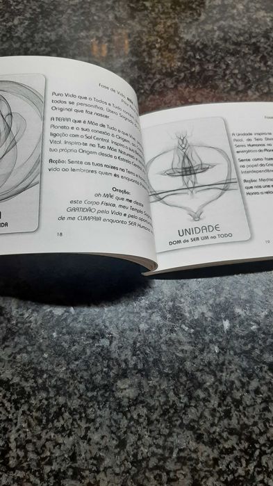 Oraculo de Lys-Sagrado Feminino e Amado Masculino-44 cartas