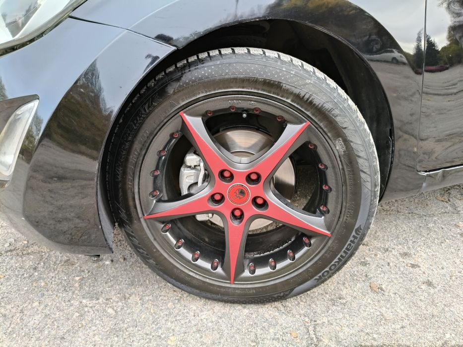 Hyundai elantra 1.8 газ/бенз автомат