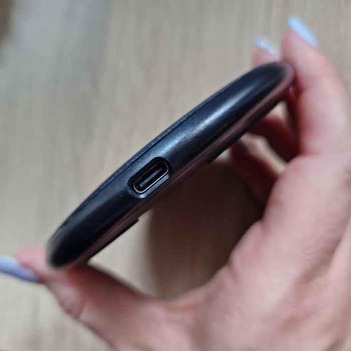 Ładowarka indukcyjna Tronic