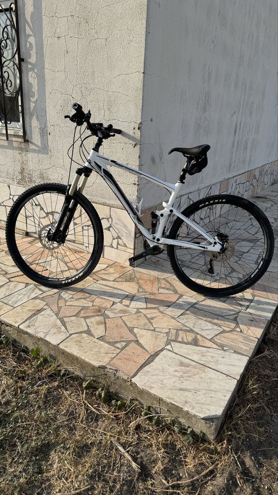 Bicicleta Merida big ninety nine suspensao total roda 29  como nova